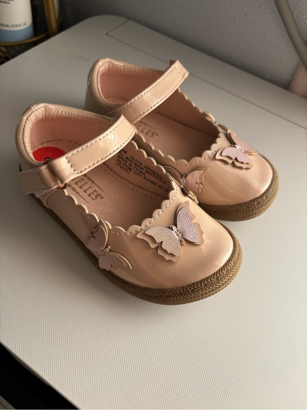 Seychelles Girls' Blush Patent Mary Janes with Butterfly Appliqués